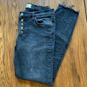 Black Free People Skinny Jeans. Size W29